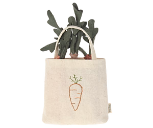 Maileg Carrots in Shopping Bag, Miniature