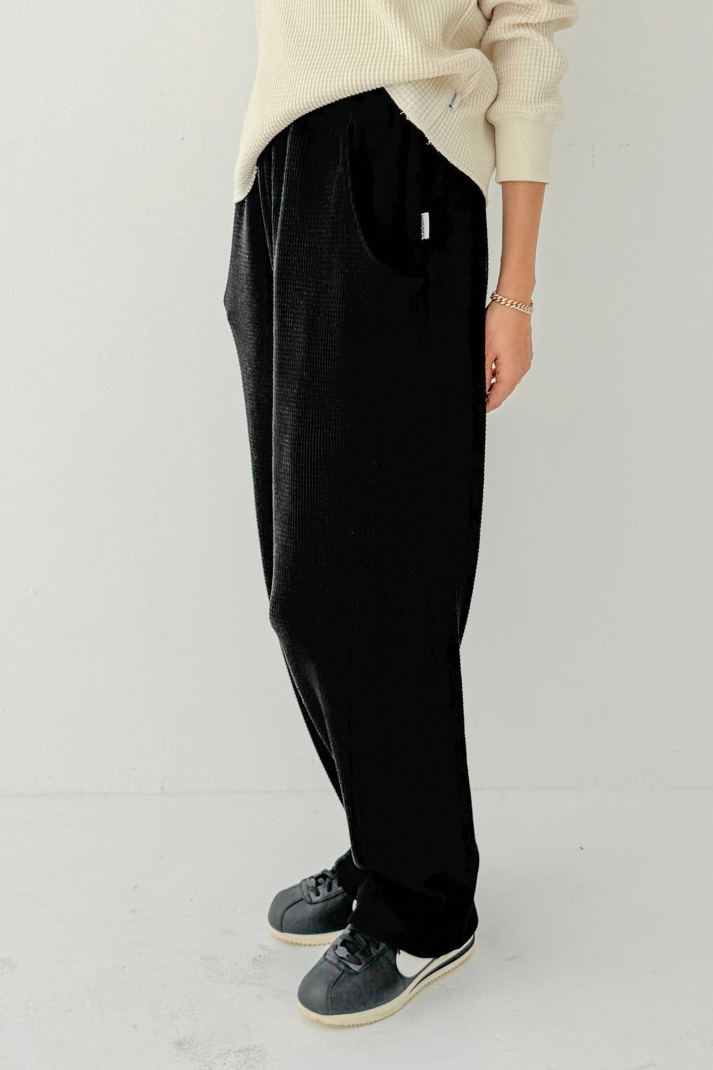 Le Bon Shoppe Waffle Lo Pants, True Black