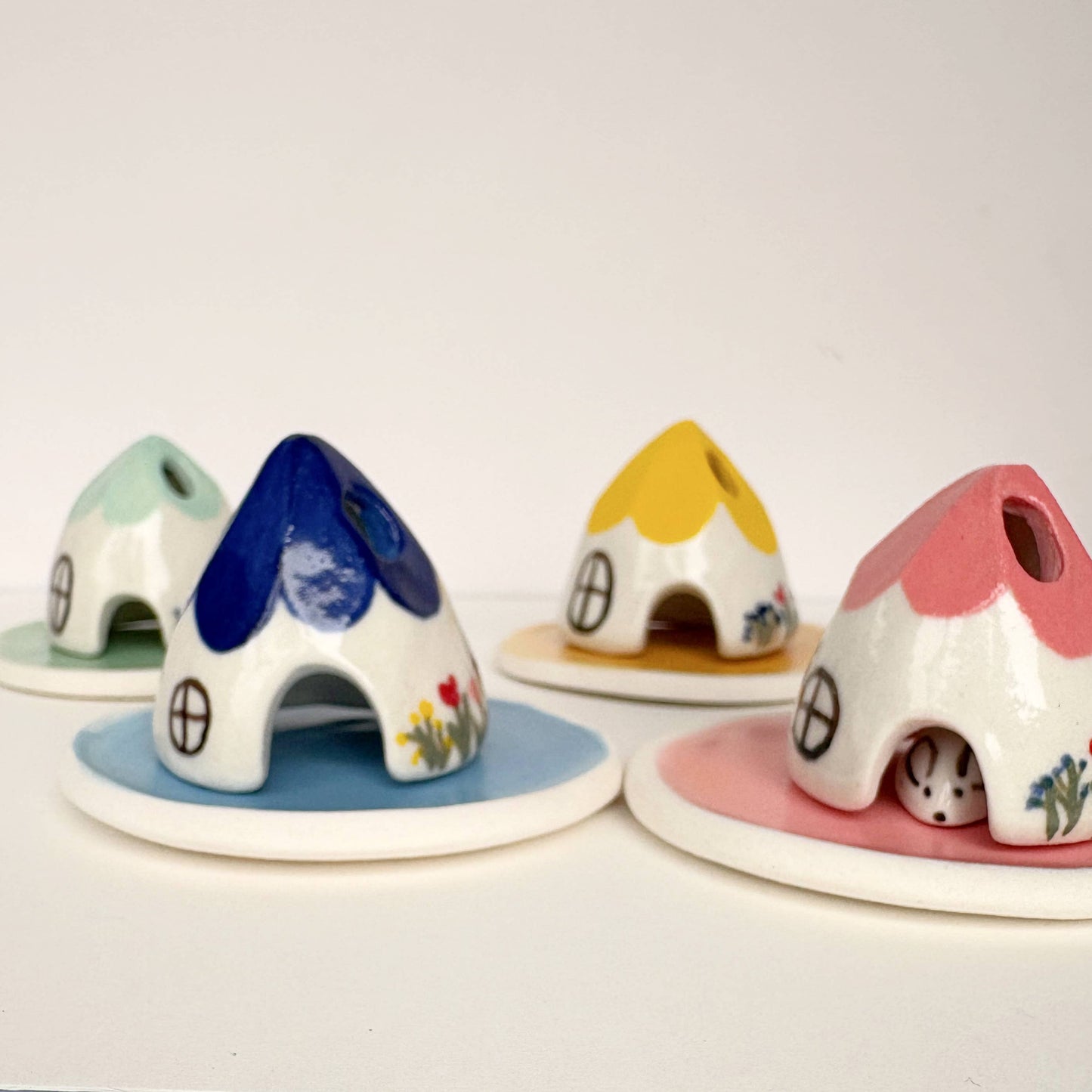 Spalted Home Blue Ceramic Mouse House Cone Incense Burner