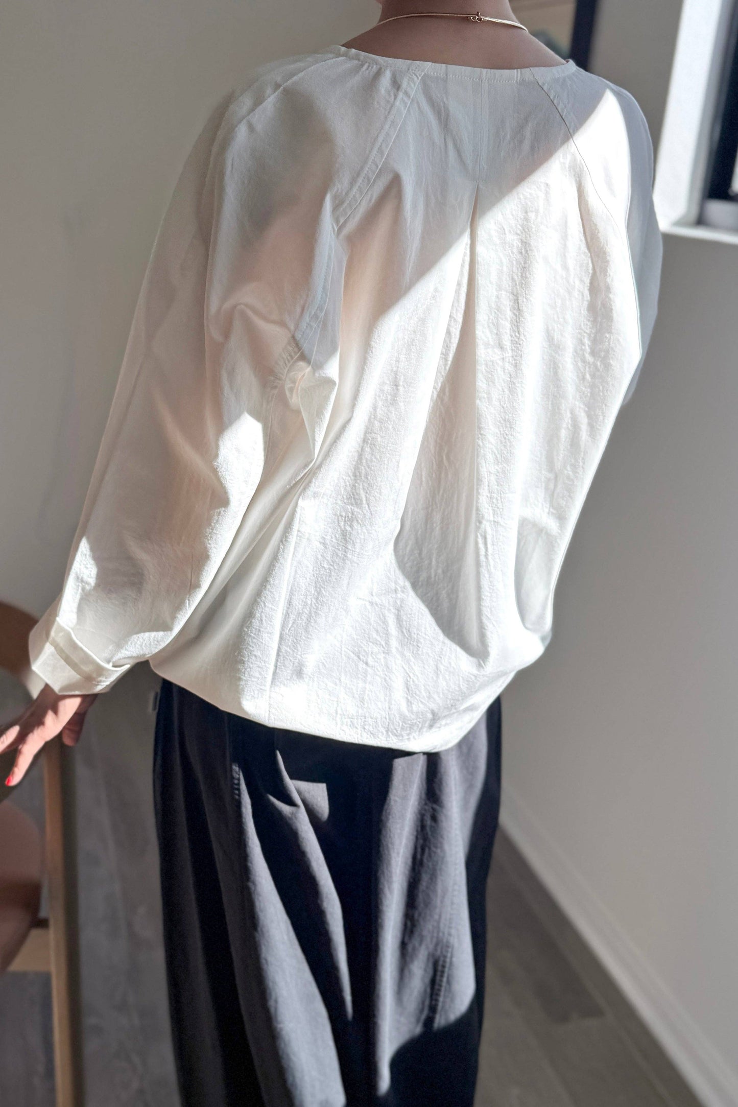Le Bon Shoppe Julienne Long Sleeve Top, White