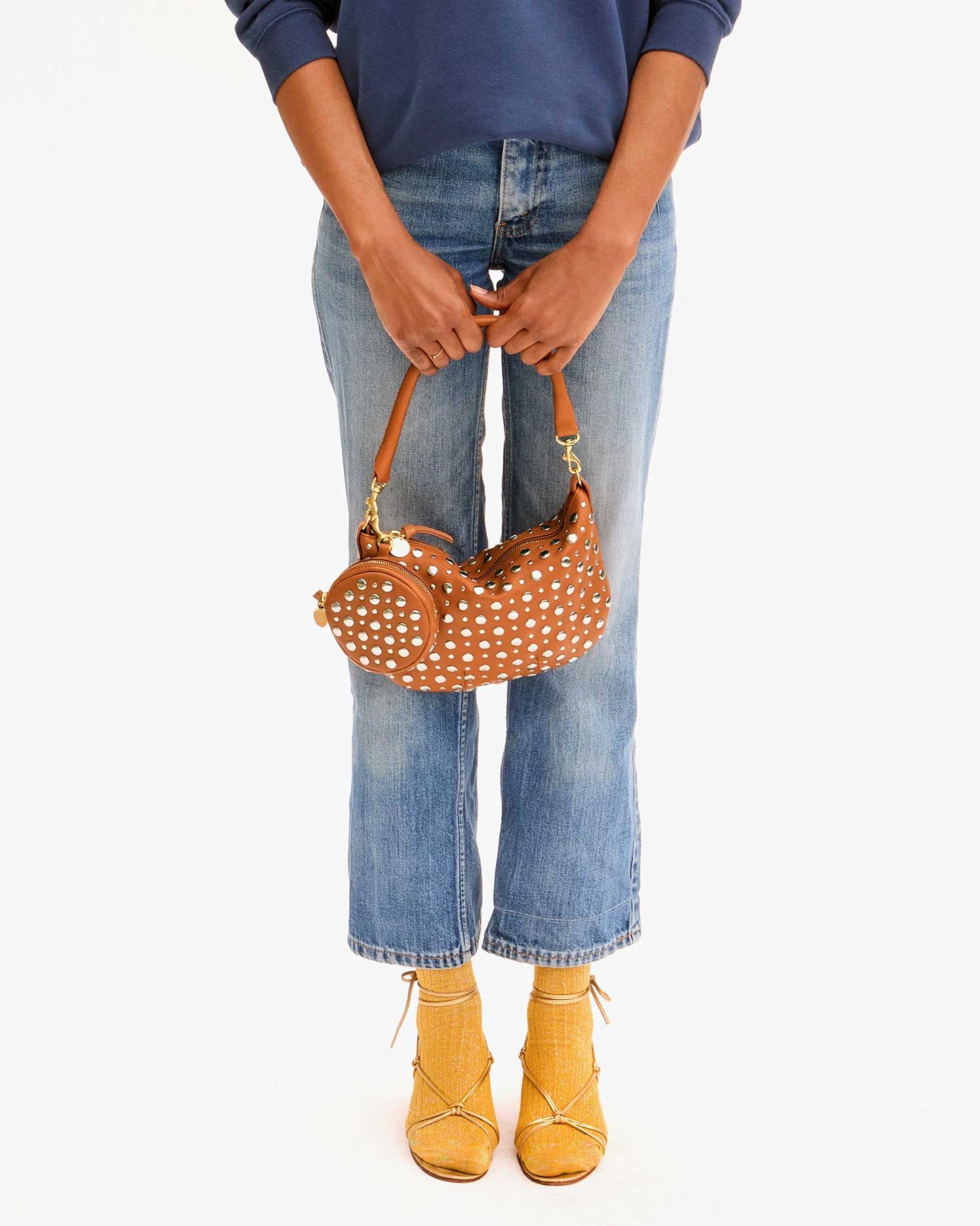Clare V Petit Moyen Messenger, Cuoio Nappa w/ Studs