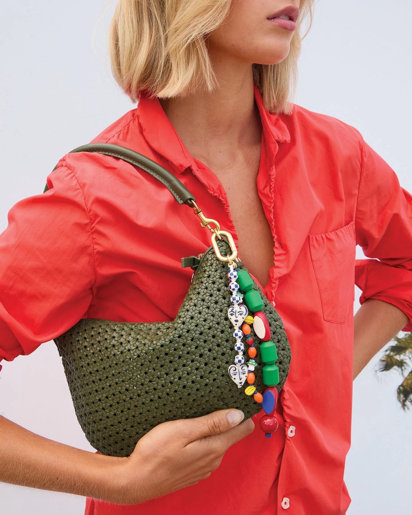 Clare V Petit Moyen Messenger, Army