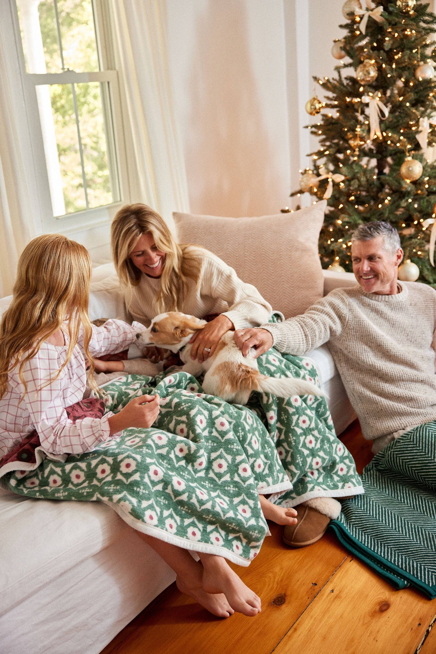 ChappyWrap Frances Floral Blanket