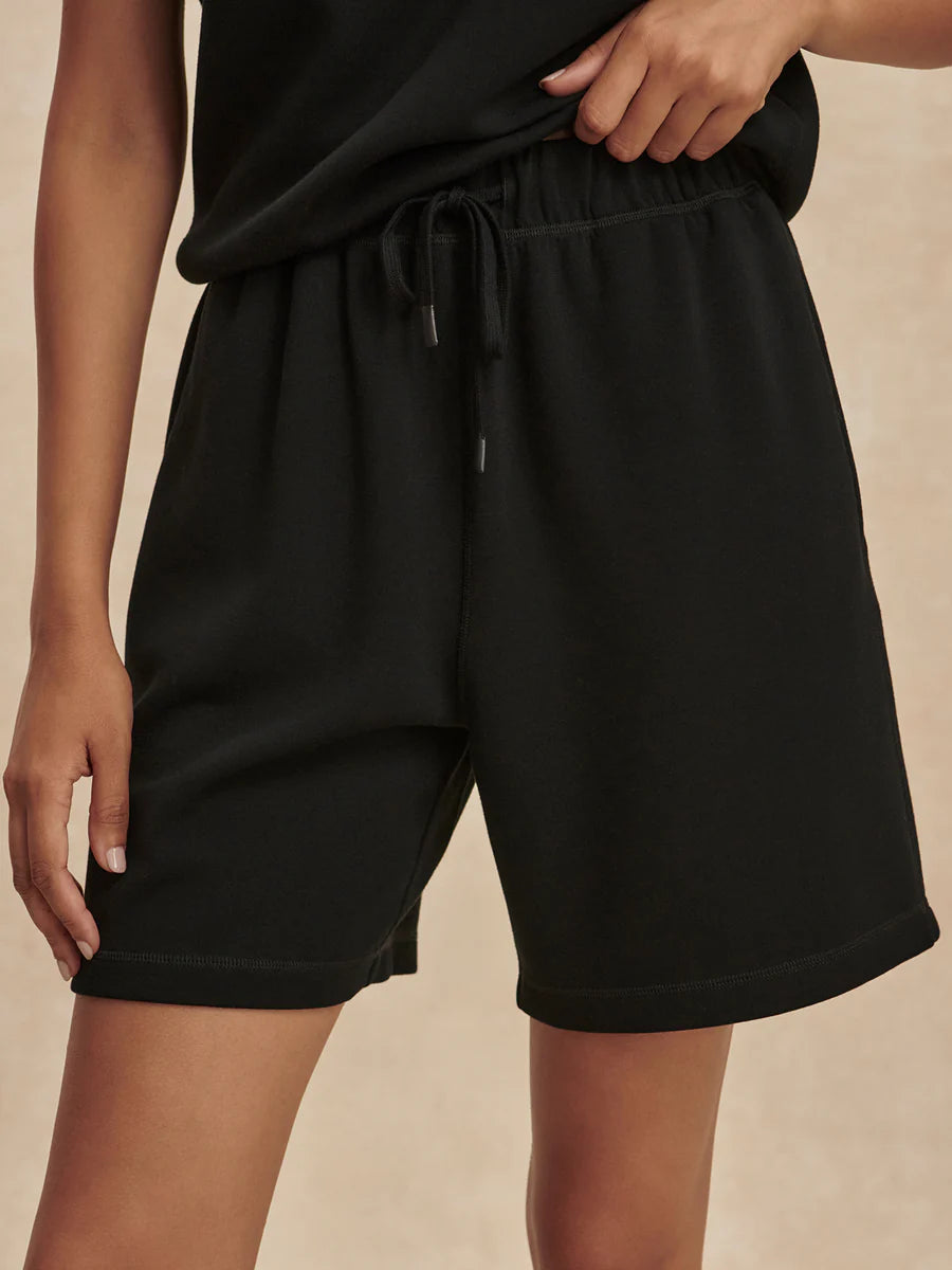 Varley Rumer Long Short 6.5, Black