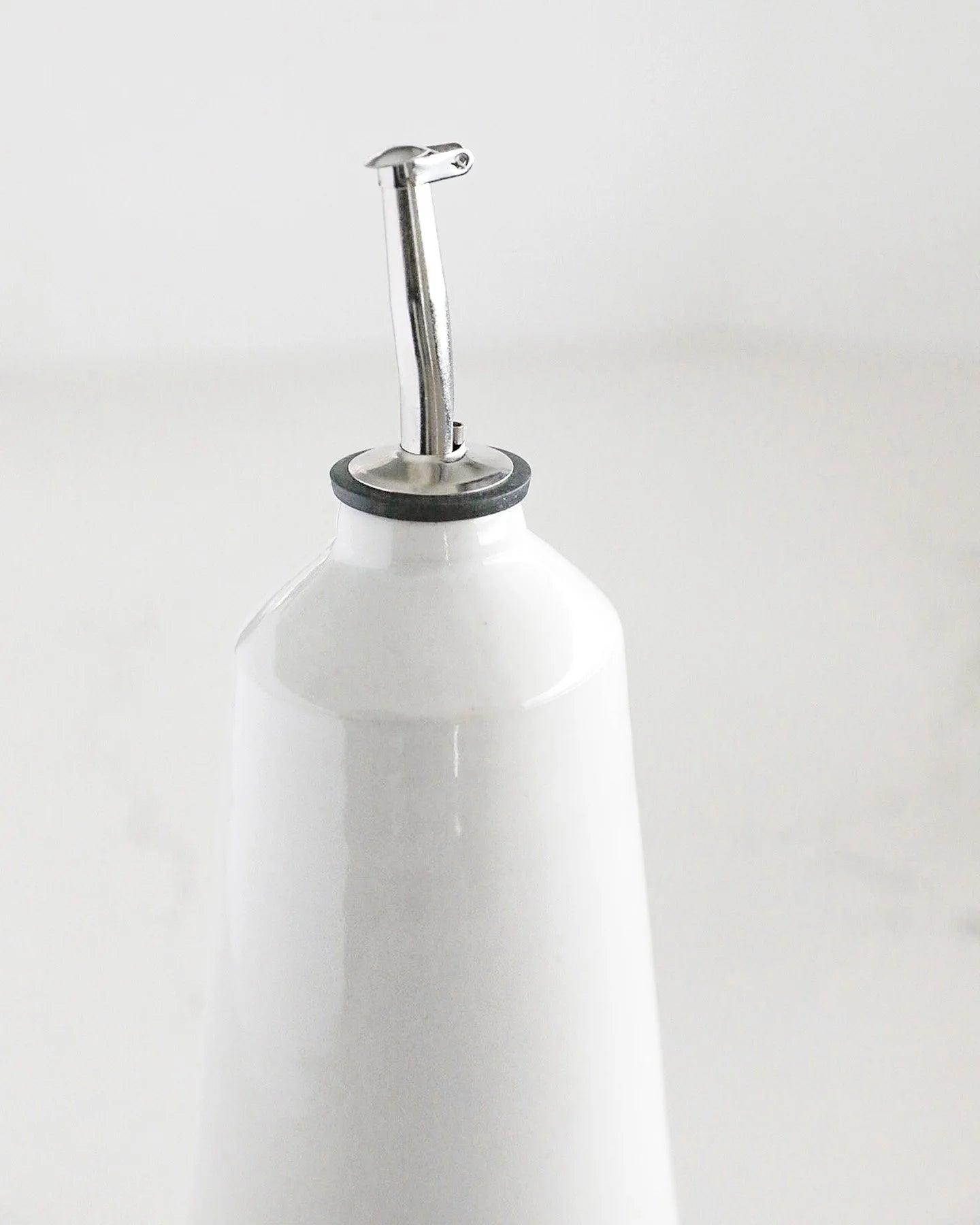 Maier Ceramics Olive Oil Bottle White