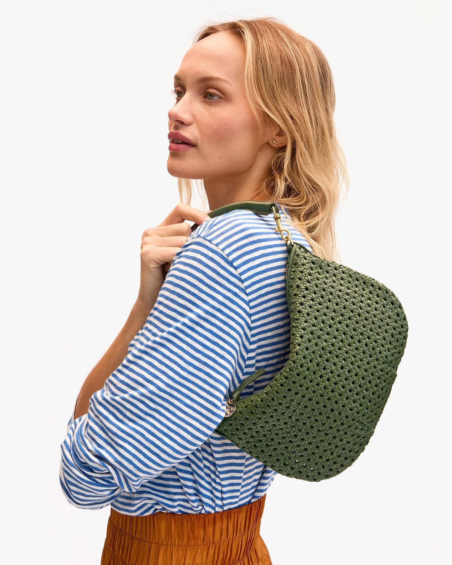 Clare V Petit Moyen Messenger, Army