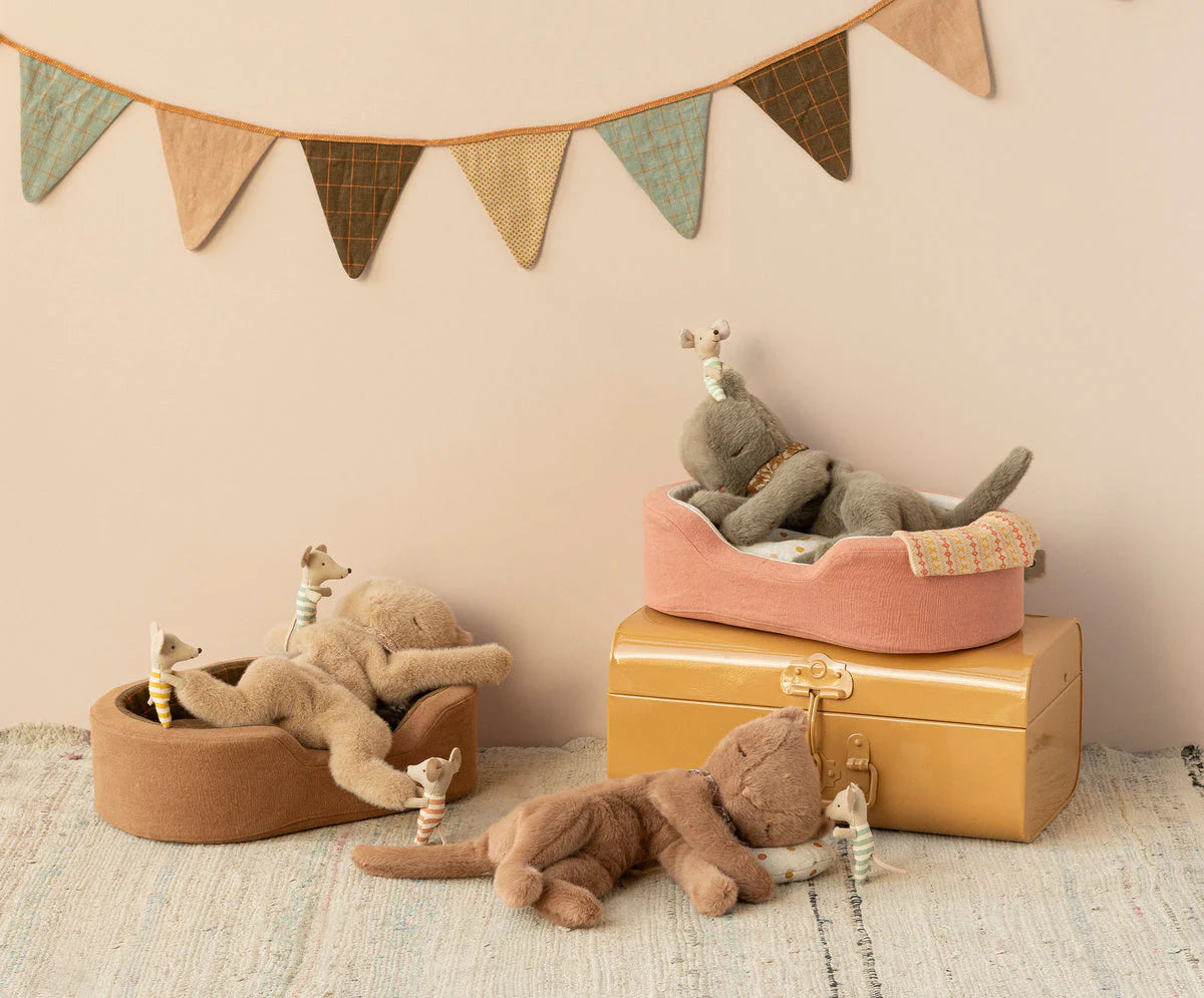 Maileg Cosy Basket, Medium, Brown