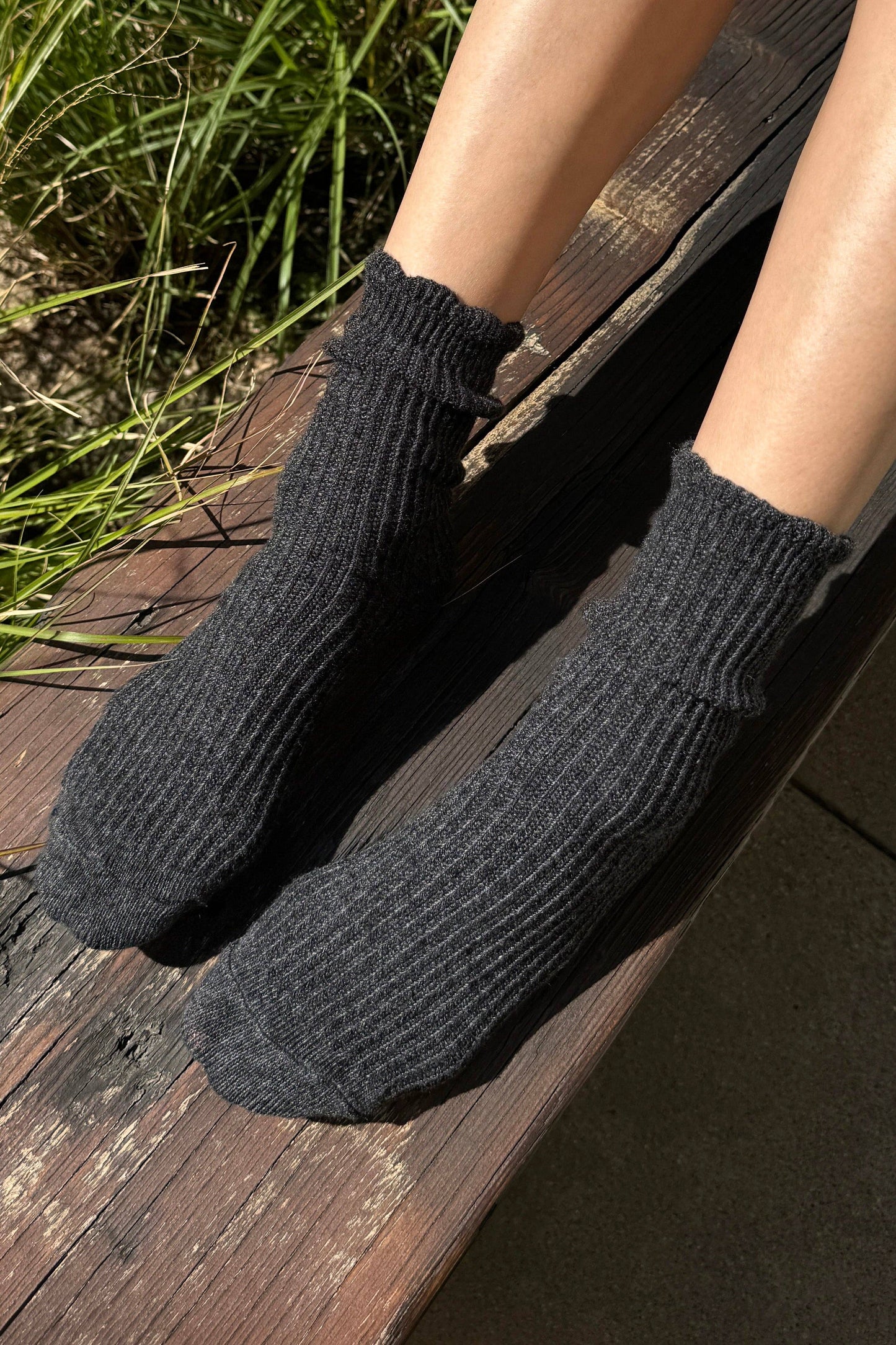 Le Bon Shoppe - Linen Scallop Socks - Multiple Options