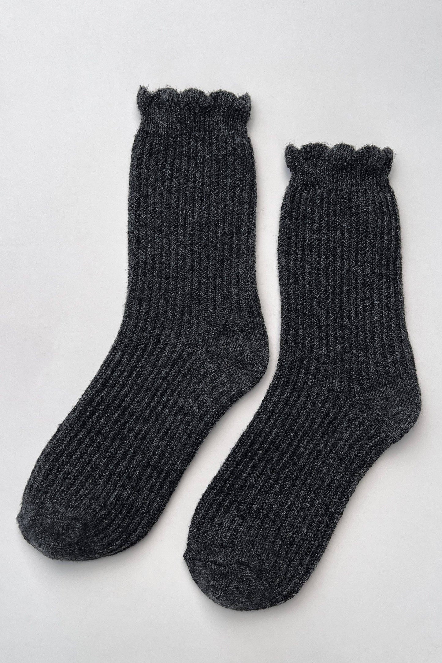 Le Bon Shoppe - Linen Scallop Socks - Multiple Options