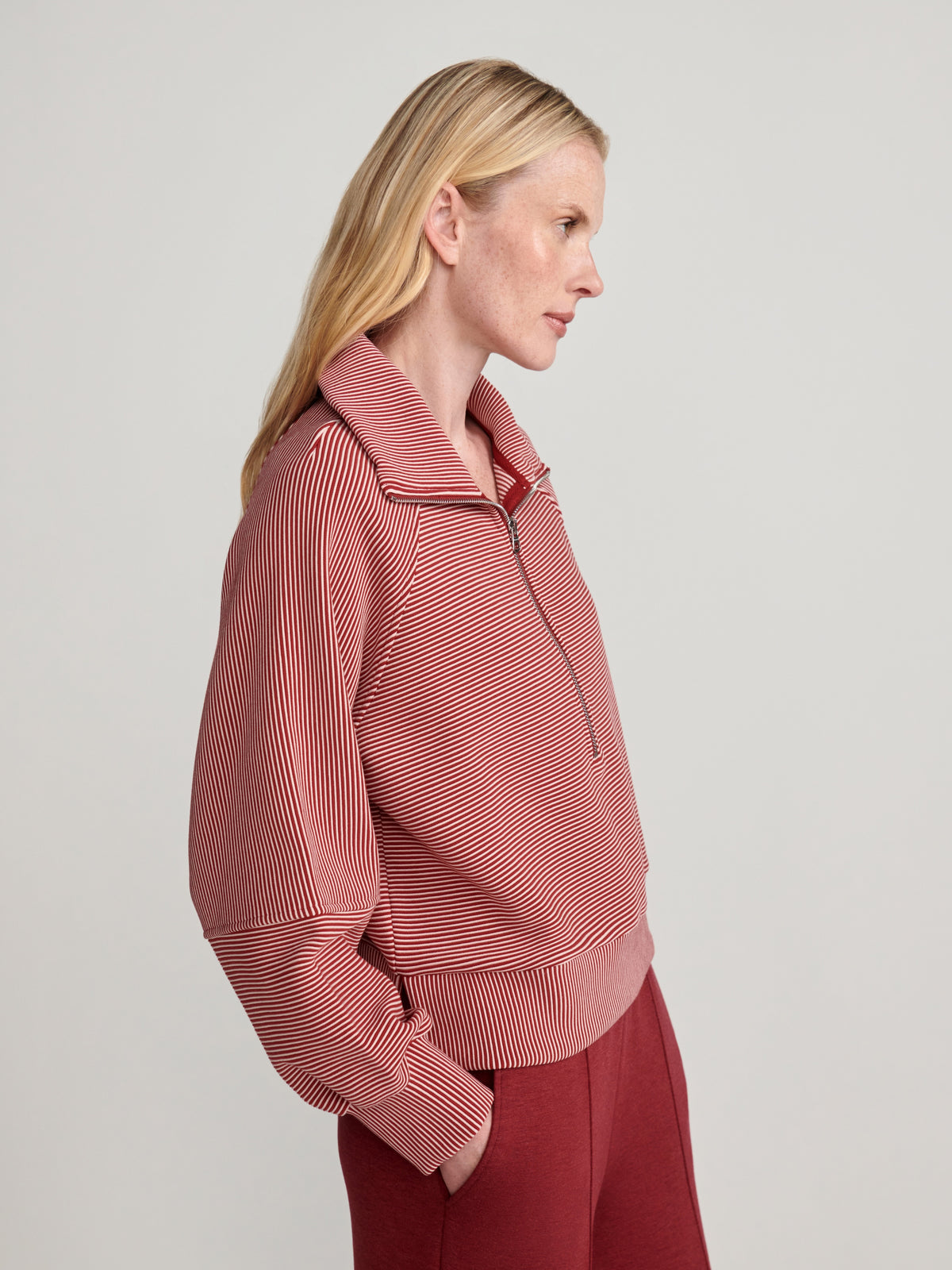 Varley Milano Half Zip Sweat 2.0, Winery/Almond Peach